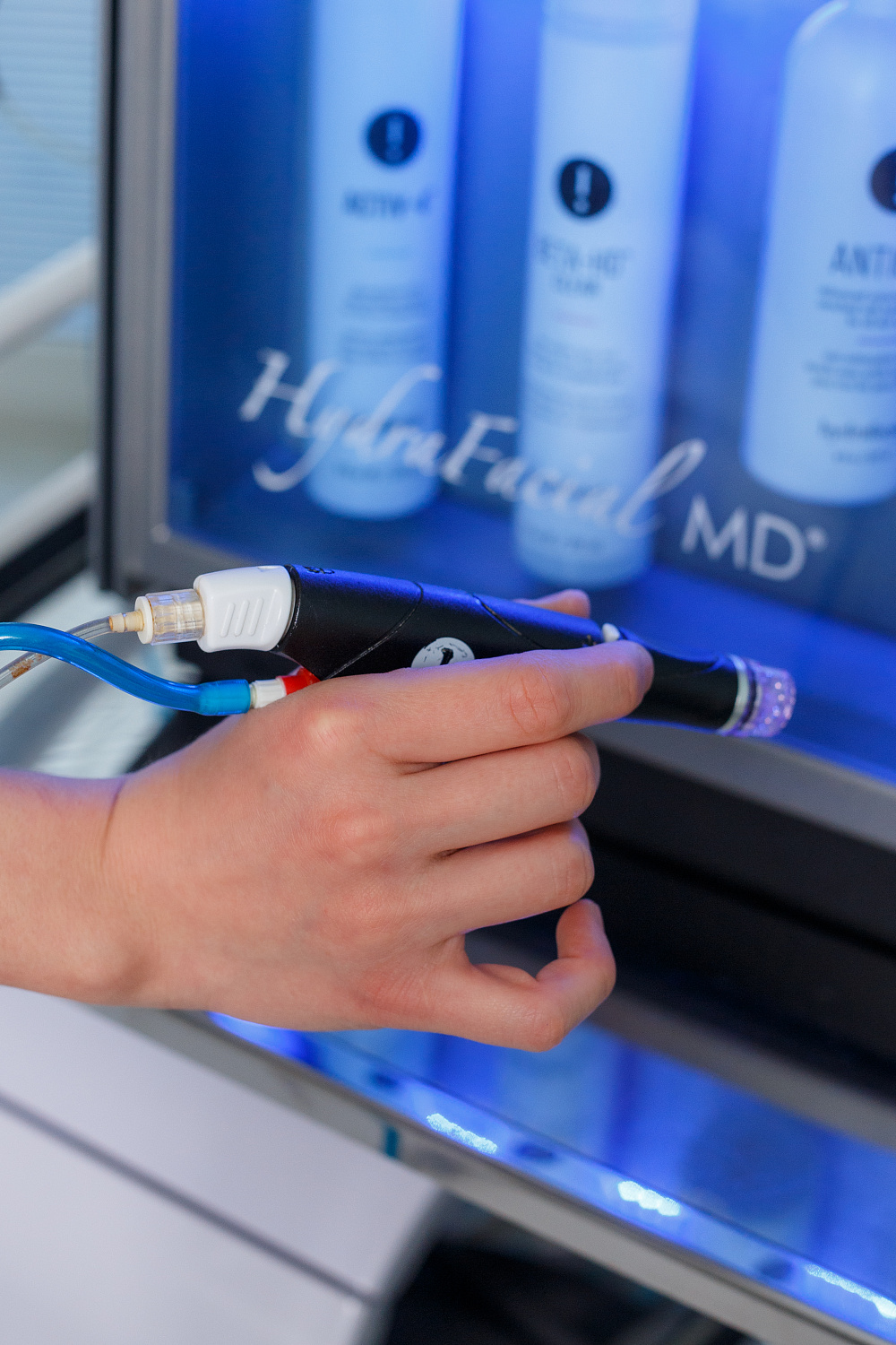 Hydrafacial